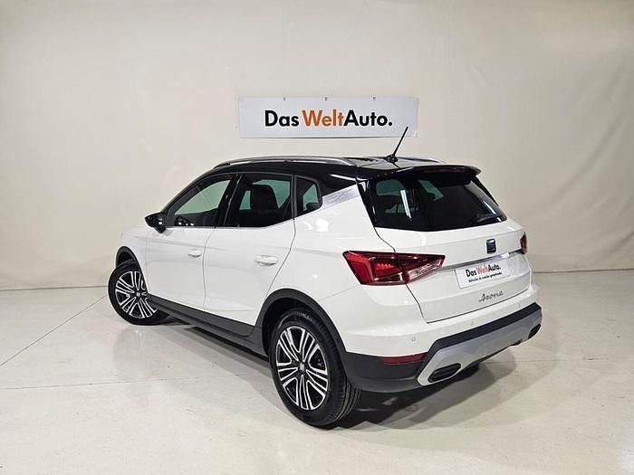 Blanco Usado 2025 Seat Arona Xperience SUV | 19.490 € (Precio justo) - Imagen 1/4