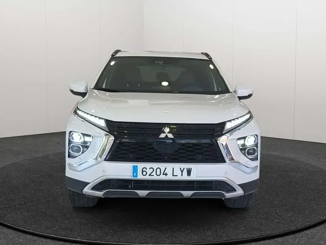 Usado Mitsubishi Eclipse Cross 188 CV (138 kW) 2022 Blanco SUV