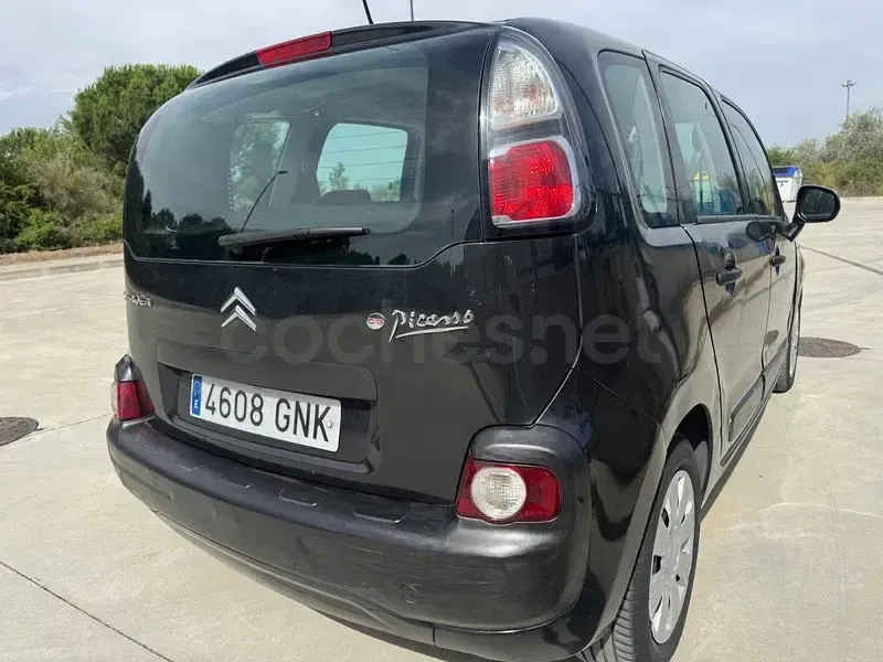 Usado Citroën C3 Picasso 90 CV (66 kW) 2009 Negro Monovolumen
