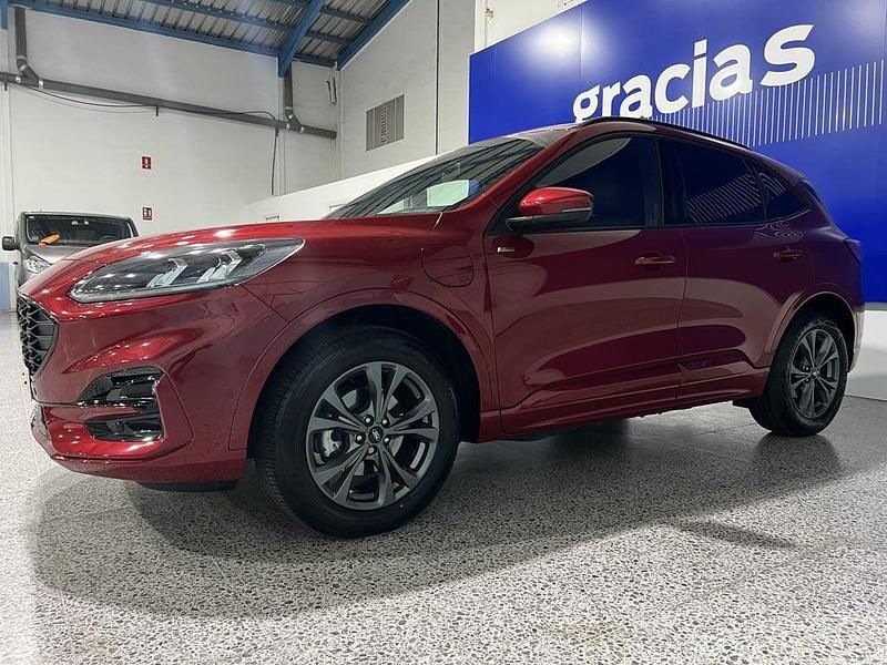 Usado Ford Kuga ST-Line X 225 CV (165 kW) 2022 Rojo SUV