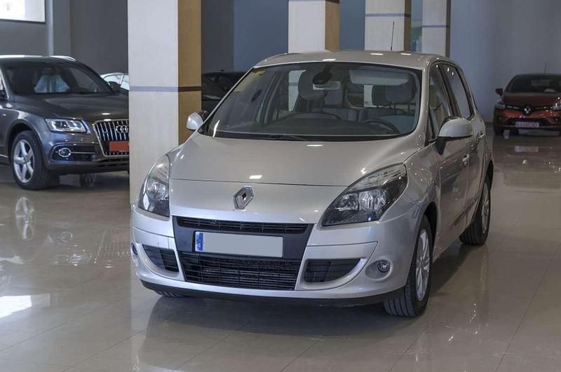 Gris Usado 2011 Renault Scénic III Dynamique Monovolumen | 6290 € (Un poco caro) - Imagen 1/4