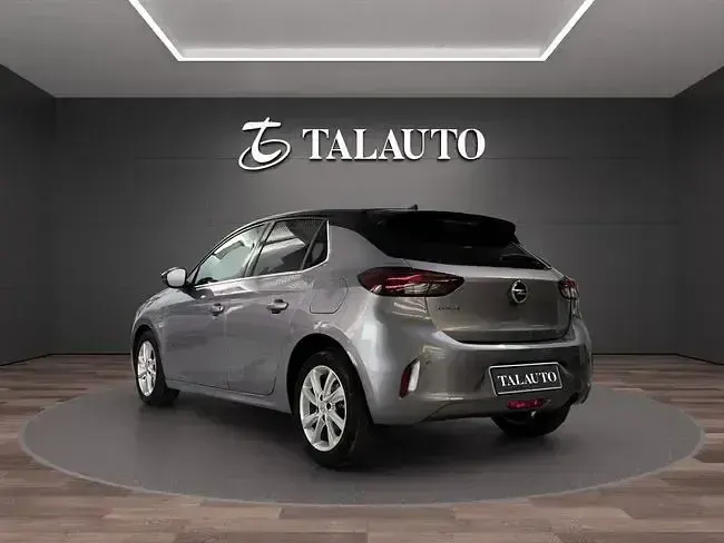Usado Opel Corsa Elegance 100 CV (73 kW) 2021 Gris / plata Berlina