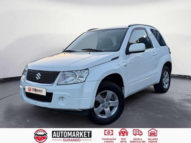 Usado Suzuki Grand Vitara City 129 CV (94 kW) 2011 Blanco SUV