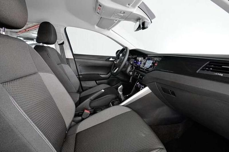 Usado VW Taigo 95 CV (69 kW) 2023 Gris SUV