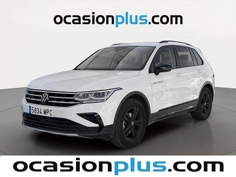 Usado VW Tiguan Sportline 150 CV (110 kW) 2024 Blanco SUV