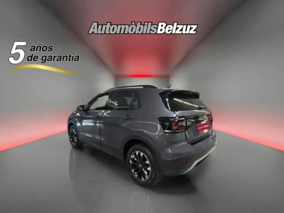 Usado VW T-Cross Advance 110 CV (80 kW) 2022 Gris SUV