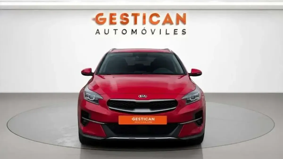 Usado Kia XCeed 120 CV (88 kW) 2021 Rojo SUV