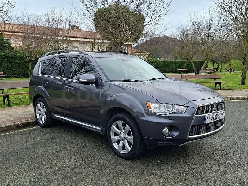 Usado Mitsubishi Outlander 156 CV (114 kW) 2011 Gris / plata SUV