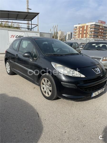 Usado Peugeot 207 95 CV (69 kW) 2007 Negro Berlina