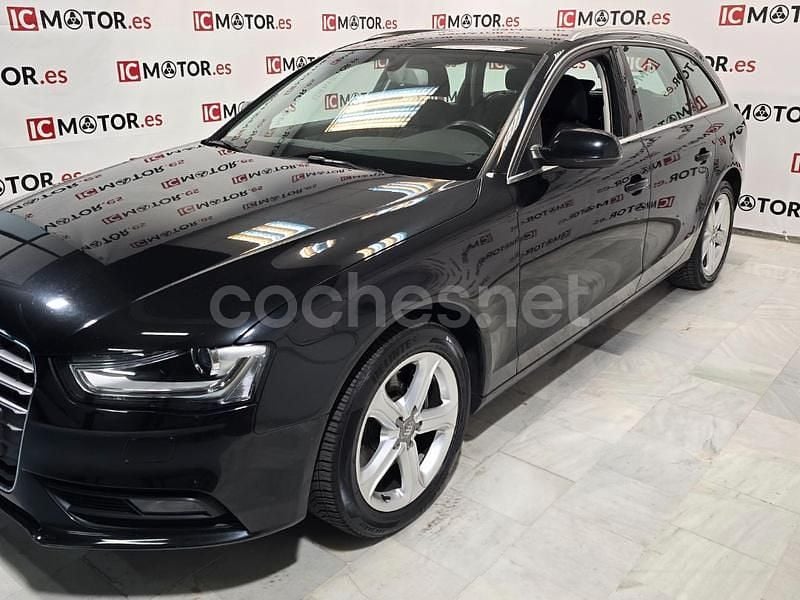 Usado Audi A4 Attraction 170 CV (125 kW) 2013 Negro Familiar