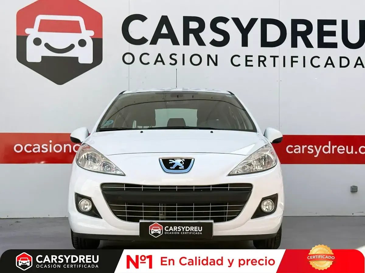 Usado Peugeot 207 Active 95 CV (69 kW) 2012 Blanco Utilitario