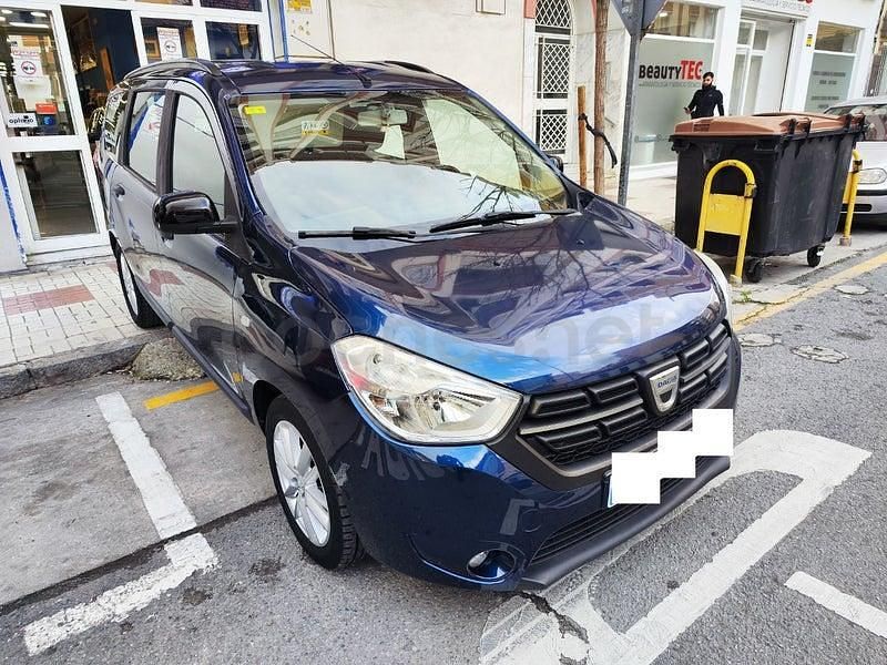 Usado Dacia Lodgy Comfort 95 CV (69 kW) 2020 Azul Monovolumen