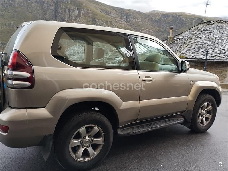 Usado Toyota Land Cruiser 163 CV (119 kW) 2003 Beige SUV