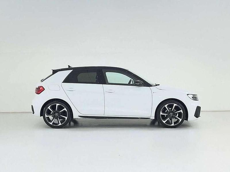 Usado Audi A1 Sportback Sport 116 CV (85 kW) 2025 Blanco Utilitario