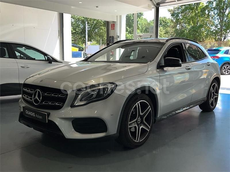 Gris / plata Usado 2018 Mercedes GLA200 SUV | 23.900 € (Buen precio) - Imagen 1/4