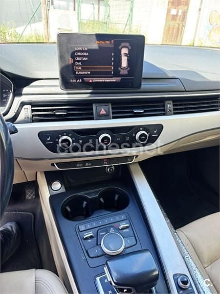 Usado Audi A4 Advanced 150 CV (110 kW) 2017 Azul Familiar