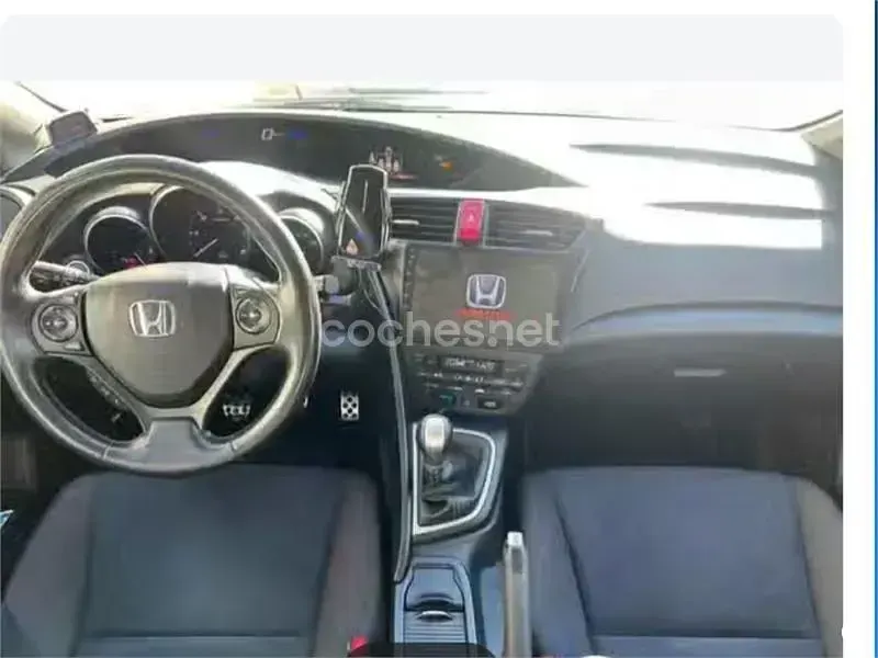 Usado Honda Civic Comfort 120 CV (88 kW) 2013 Gris / plata Berlina