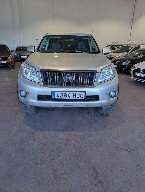 Usado Toyota Land Cruiser 190 CV (139 kW) 2011 Gris SUV