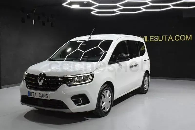 Usado Renault Kangoo Edition One 95 CV (69 kW) 2022 Blanco Monovolumen