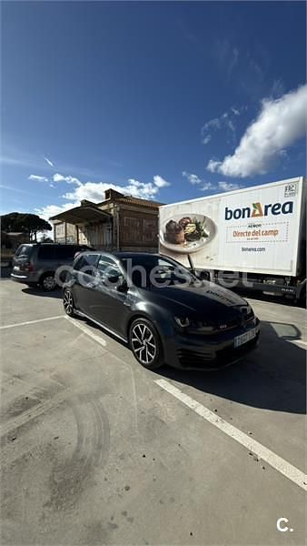 Usado VW Golf VII GTI 220 CV (161 kW) 2015 Gris / plata Berlina
