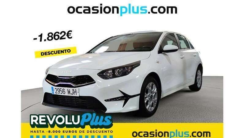 Blanco Usado 2023 Kia Ceed Utilitario | 16.628 € (Precio justo) - Imagen 1/4