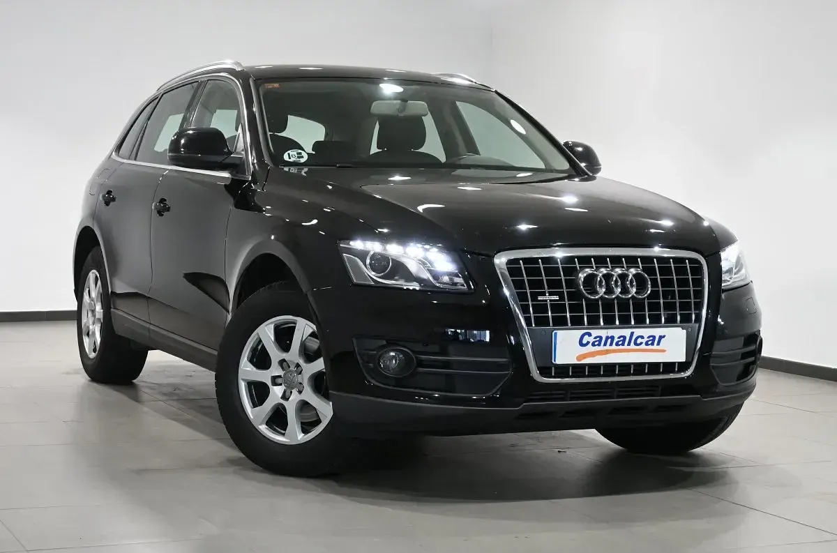 Usado Audi Q5 170 HP (125 kW) 2011 Preto SUV