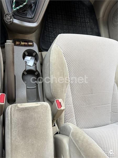 Usado Hyundai Tucson Comfort 140 CV (102 kW) 2007 Negro SUV