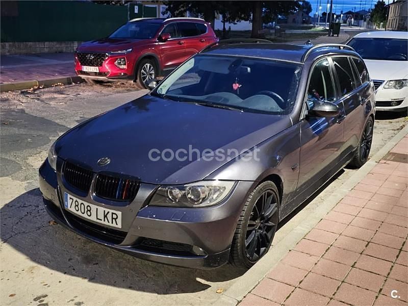 Usado BMW 335 286 CV (210 kW) 2006 Gris / plata Familiar