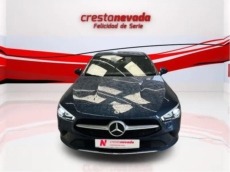 Usado Mercedes CLA220 Shooting Brake 190 CV (139 kW) 2021 Familiar