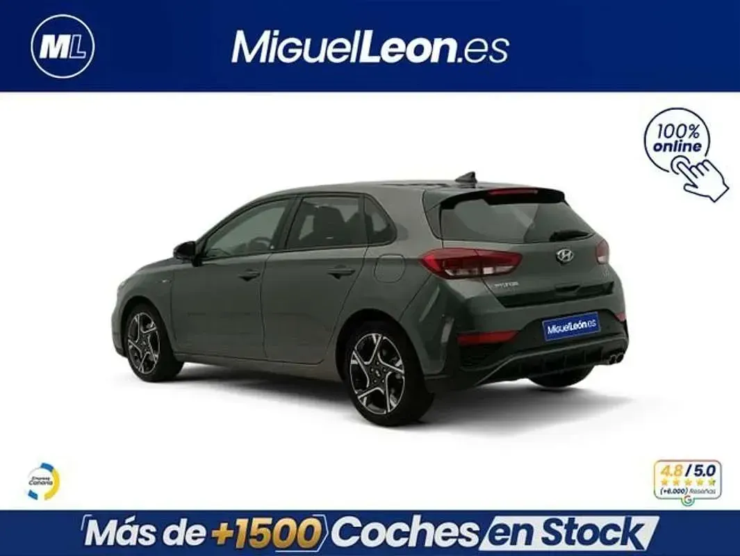 Usado Hyundai i30 N Line 120 CV (88 kW) 2023 Gris Berlina