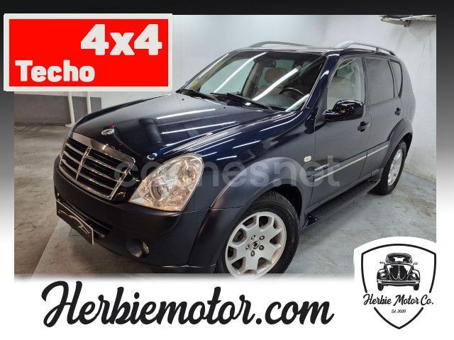 Azul Usado 2009 Ssangyong Rexton II Limited SUV | 8900 € (Caro) - Imagen 1/4