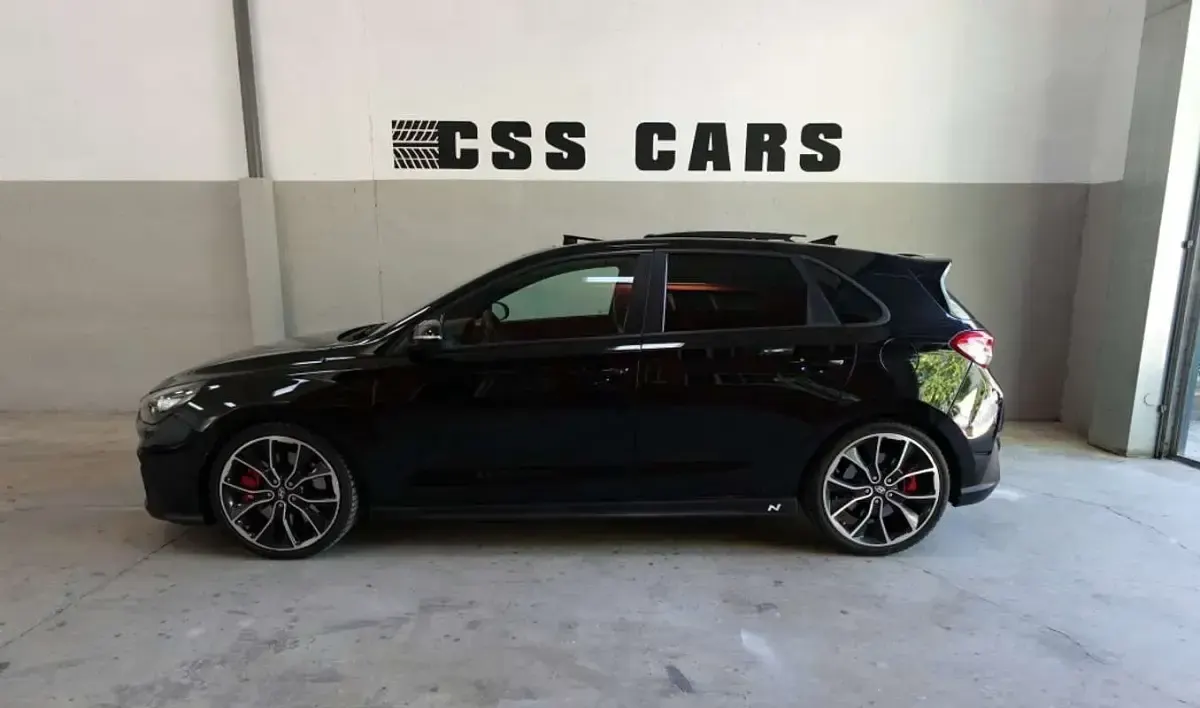 Usado Hyundai i30 N Performance 275 CV (202 kW) 2018 Negro Utilitario