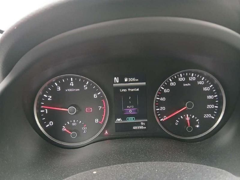 Usado Kia Rio 101 CV (74 kW) 2022 Azul Utilitario