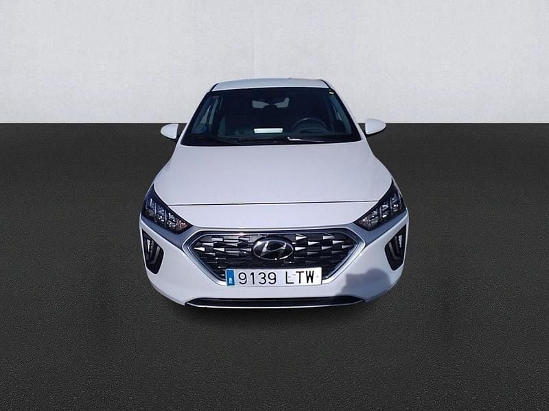Usado Hyundai Ioniq 141 CV (103 kW) 2021 Blanco Utilitario