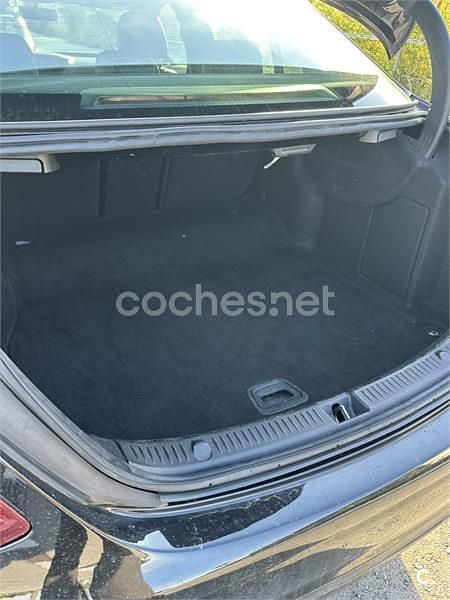 Usado Mercedes E220 194 CV (142 kW) 2018 Negro Berlina
