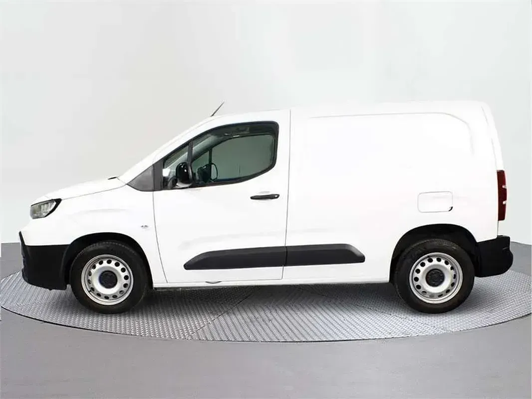 Nuevo Toyota Proace City City 102 CV (75 kW) 2025 Monovolumen