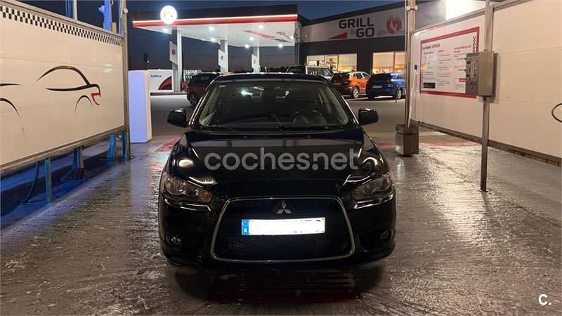 Usado Mitsubishi Lancer Sportback Motion 140 CV (102 kW) 2010 Negro Berlina