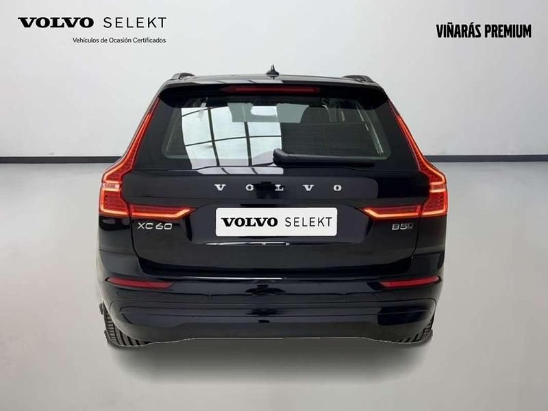 Usado Volvo XC60 Core 252 CV (185 kW) 2025 Negro SUV