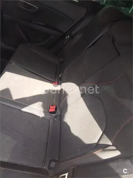 Usado Seat Leon ST FR 150 CV (110 kW) 2014 Gris / plata Familiar