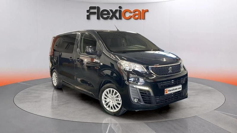 Usado Peugeot Traveller 120 CV (88 kW) 2022 Negro Monovolumen