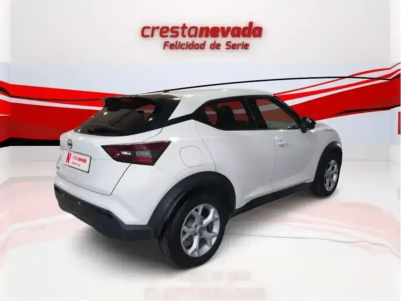 Usado Nissan Juke Acenta 114 CV (83 kW) 2022 Blanco SUV