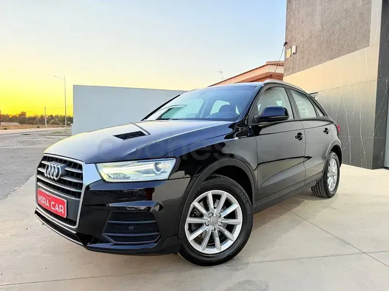 Usado Audi Q3 Premium 150 CV (110 kW) 2019 Negro SUV