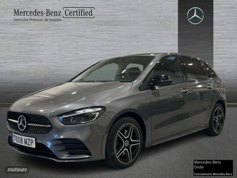 Gris / plateado Usado 2025 Mercedes B250e AMG line Monovolumen | 36.900 € (Buen precio) - Imagen 1/4