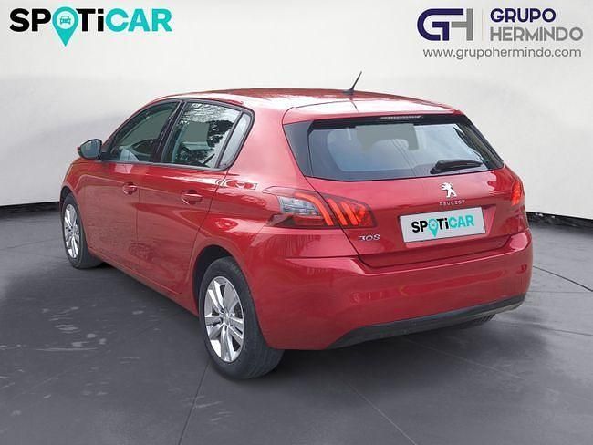 Usado Peugeot 308 Active 100 CV (73 kW) 2020 Rojo Berlina