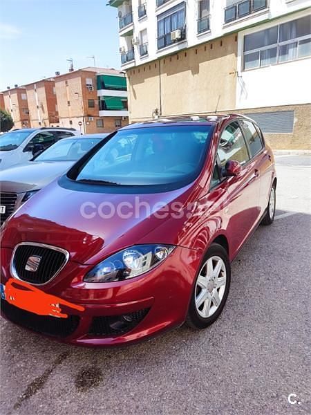 Granate Usado 2007 Seat Altea Stylance Monovolumen | 4500 € (Precio justo) - Imagen 1/3