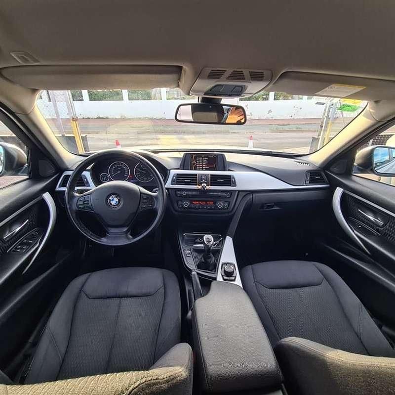 Usado BMW 318 143 CV (105 kW) 2012 Gris Berlina