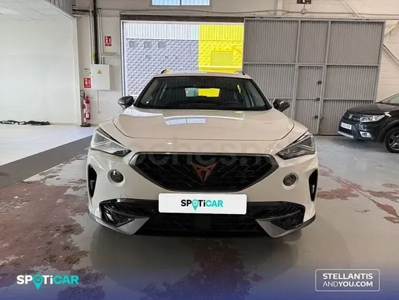 Usado Cupra Formentor 150 CV (110 kW) 2022 Gris / plata SUV