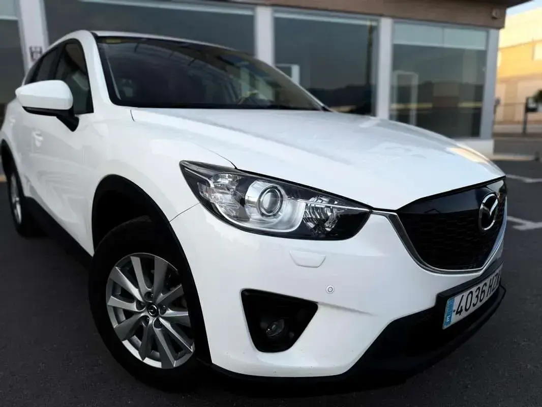 Usado Mazda CX-5 Luxury 150 CV (110 kW) 2014 Blanco SUV