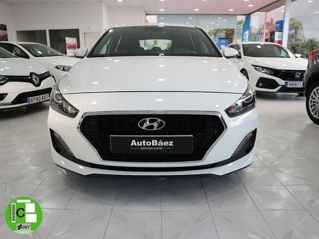 Usado Hyundai i30 GO! 116 CV (85 kW) 2019 Blanco Berlina