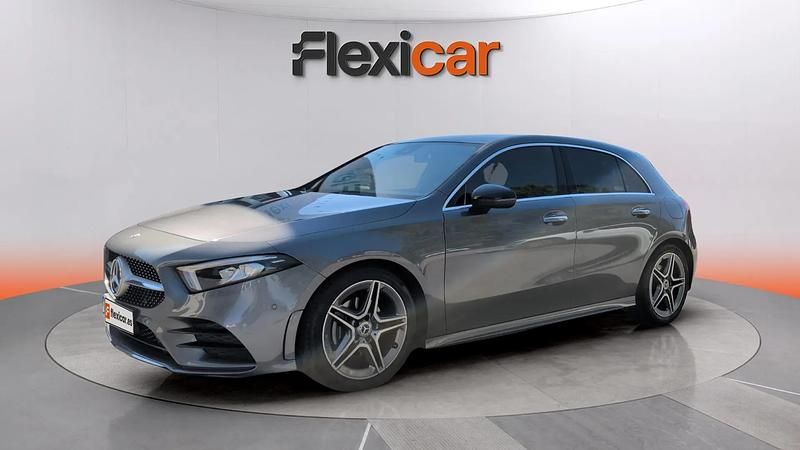 Usado Mercedes A200 163 CV (119 kW) 2018 Gris Berlina